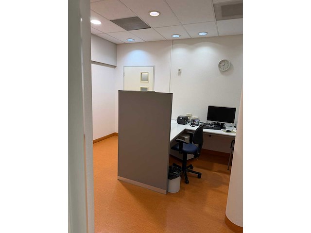 Waldmann - uv7200k - uv-lampen (uvb) 21 x tl 01 120 w uv-lampen (uva) 21 x tl 01 120 w - various hospital inventory - afbeelding 5 van  13