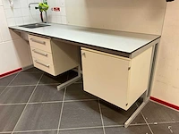 Waldner laboratoriummeubilair - afbeelding 2 van  9
