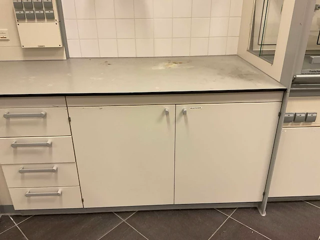 Waldner laboratoriumtafel - afbeelding 7 van  11