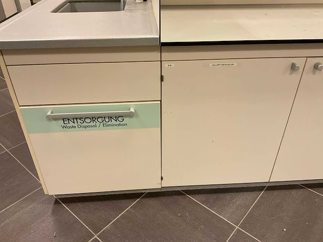 Waldner laboratoriumtafel - afbeelding 5 van  25