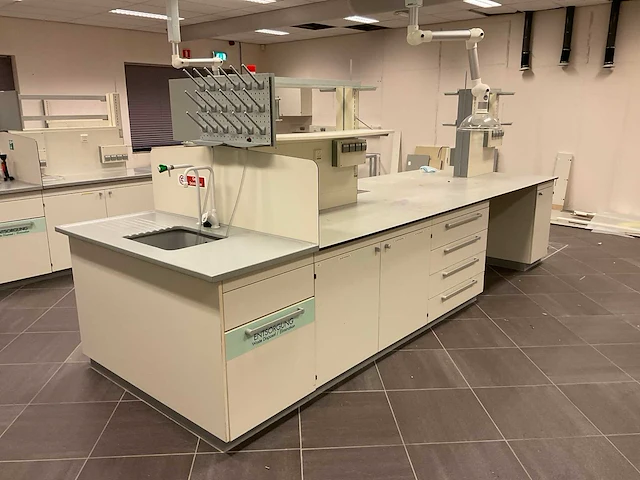 Waldner laboratoriumtafel - afbeelding 12 van  25