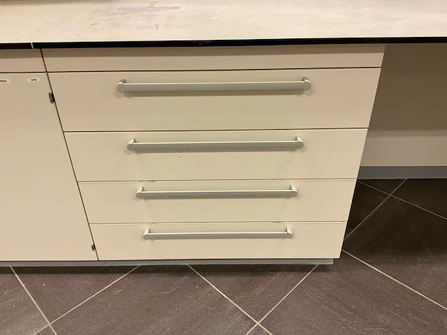 Waldner laboratoriumtafel - afbeelding 24 van  25