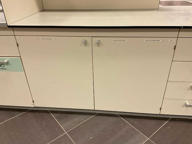 Waldner laboratoriumtafel - afbeelding 25 van  25