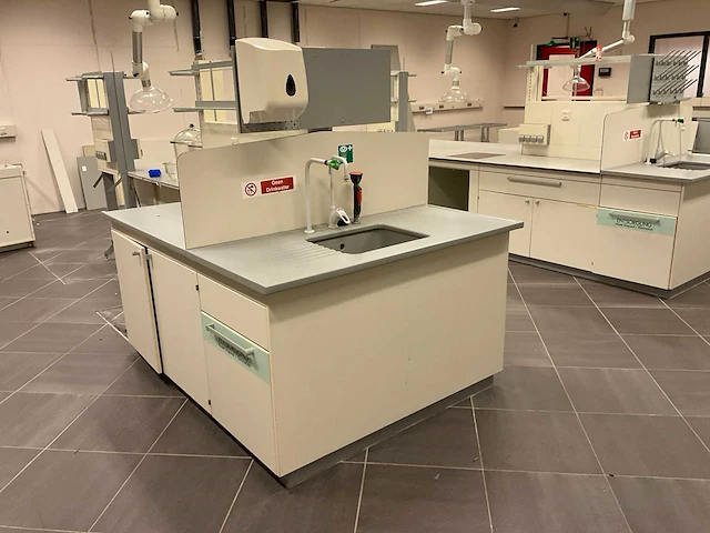 Waldner laboratoriumtafel - afbeelding 12 van  20