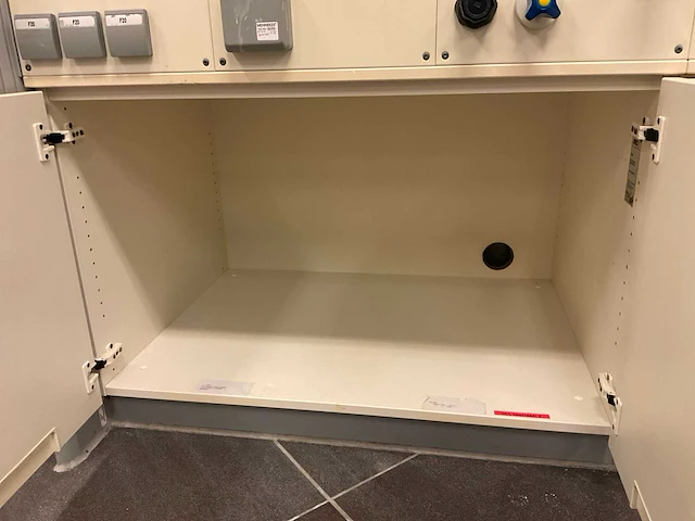 Waldner laboratoriumzuurkast - afbeelding 14 van  15