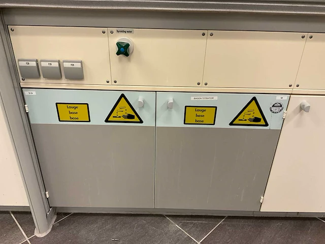 Waldner laboratoriumzuurkast - afbeelding 11 van  14