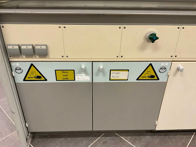 Waldner laboratoriumzuurkast - afbeelding 10 van  13