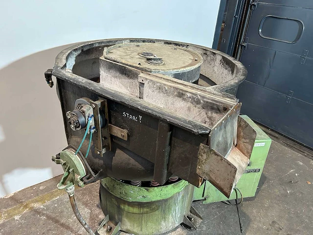 Walther trowal - circlon l-vibrator - vibratietrommel - afbeelding 12 van  15