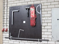 Wandbord met diverse las hulpmiddelen met afmeting 122 x 122 cm. - afbeelding 1 van  3