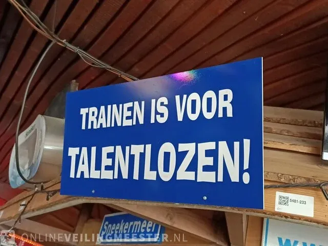 Wandbord, trainen is voor talentlozen - afbeelding 2 van  4