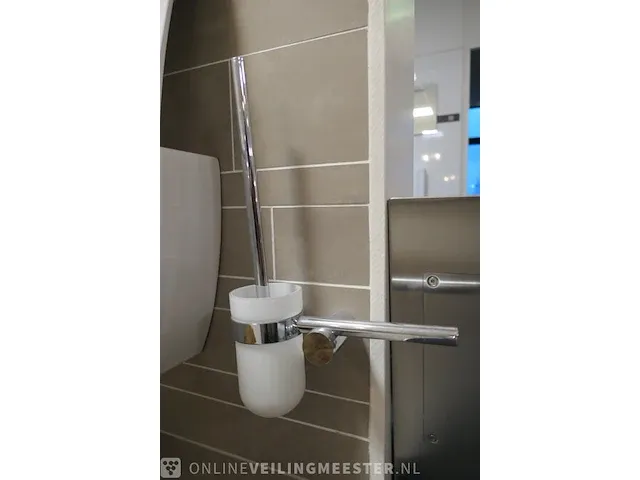 Wandcloset villeroy & boch, glans wit - afbeelding 4 van  12
