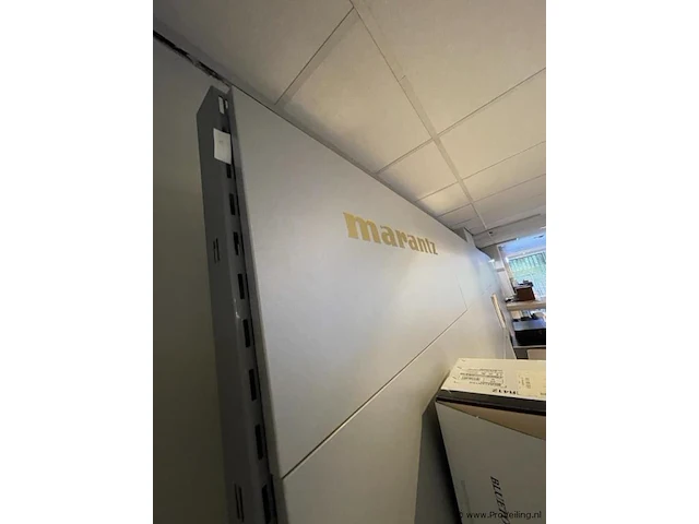Wanddisplay - 650x60x240cm - afbeelding 3 van  3