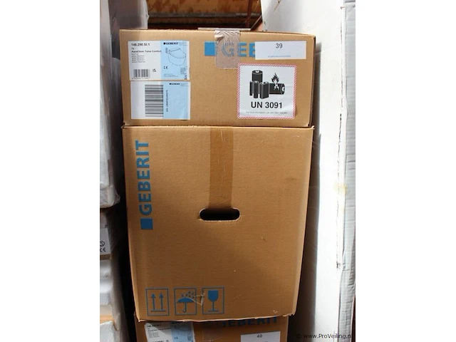 Wandhangend douche-wc systeem met whirlspray - afbeelding 2 van  3