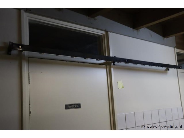 Wandkapstok - afbeelding 1 van  4