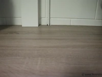 Wandkast met schuifdeuren - 332x72x131cm - afbeelding 2 van  5