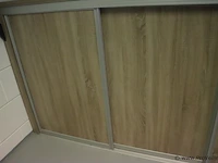 Wandkast met schuifdeuren - 332x72x131cm - afbeelding 3 van  5
