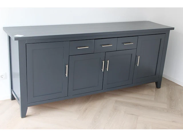 Wandkast met vier deuren en drie lades. afmeting 200 x50 x 86cm. - afbeelding 1 van  2