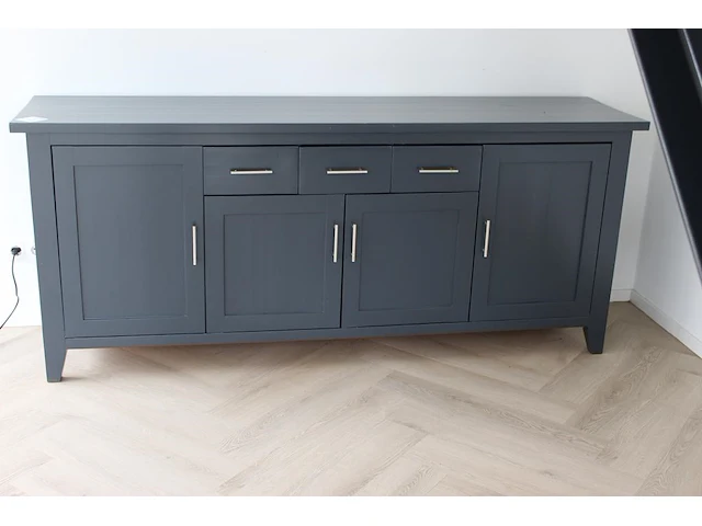 Wandkast met vier deuren en drie lades. afmeting 200 x50 x 86cm. - afbeelding 2 van  2