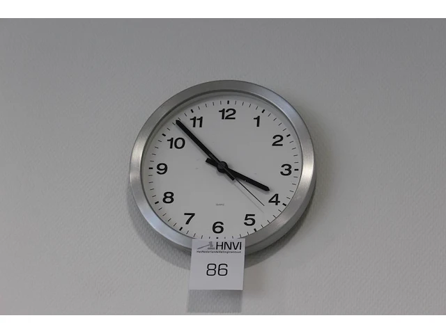 Wandklok doorsnede 25 cm. - afbeelding 1 van  1