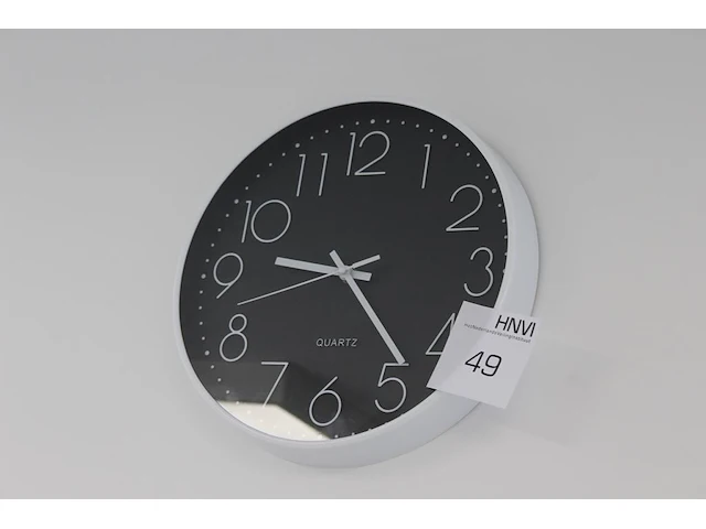 Wandklok doorsnede 30 cm. - afbeelding 1 van  1
