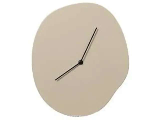 Wandklok ferm living, melt wall clock, cashmere - afbeelding 1 van  2
