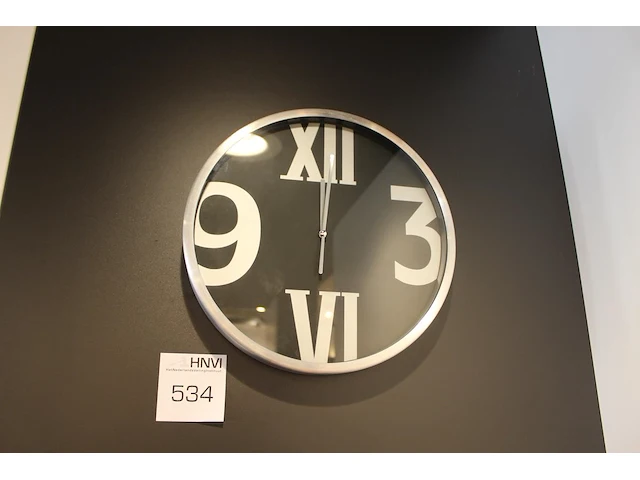 Wandklok met doorsnede 30 cm. - afbeelding 1 van  2