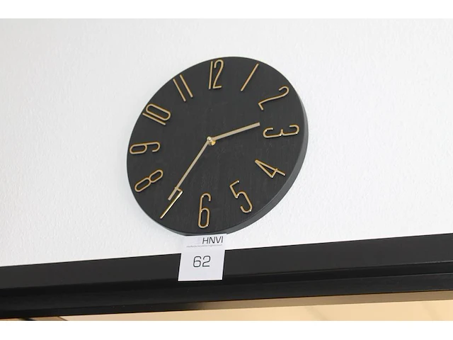 Wandklok. - afbeelding 1 van  2