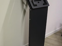 Wandmeubel en 6 onesix bestelzuilen - 2 stuks - afbeelding 2 van  8