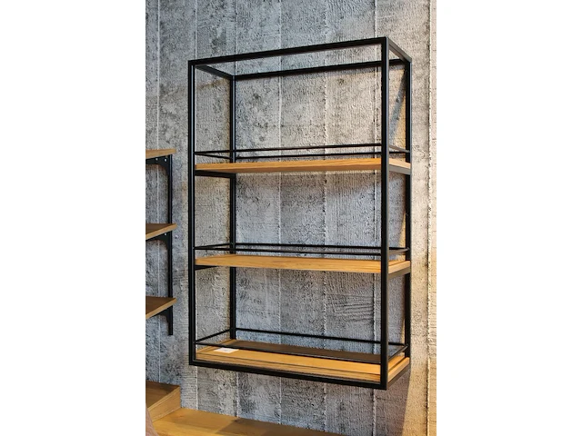 Wandrek met drie schappen. afmeting 71 x 30 x 105 cm. - afbeelding 2 van  2