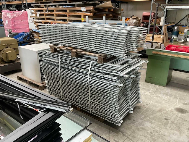 Wandrek voor grijpvoorraadbakjes (10x) - afbeelding 2 van  2