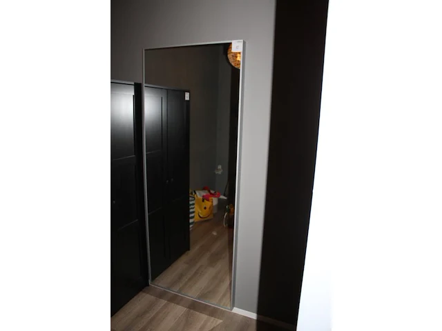 Wandspiegel 78 x 196 cm. - afbeelding 3 van  3