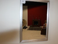 Wandspiegel. afmeting 50 x 70 cm. - afbeelding 1 van  2