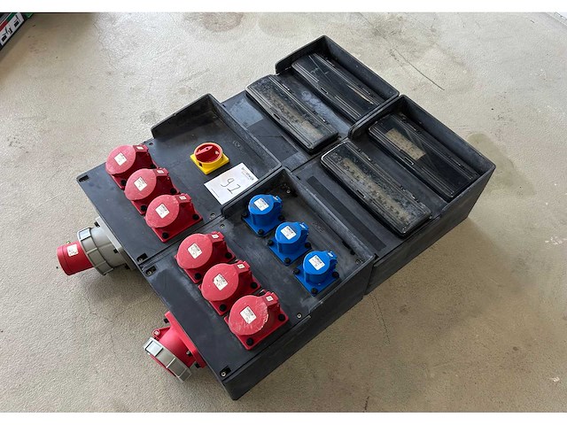 Wandverdeelkast 63a - afbeelding 3 van  3