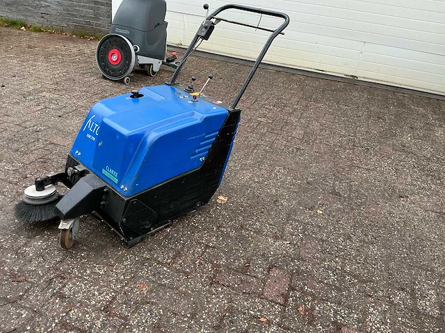 Wap alto kse 770 veegmachine - afbeelding 1 van  17