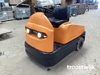 Warehouse tractor - afbeelding 1 van  11