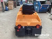 Warehouse tractor - afbeelding 8 van  11