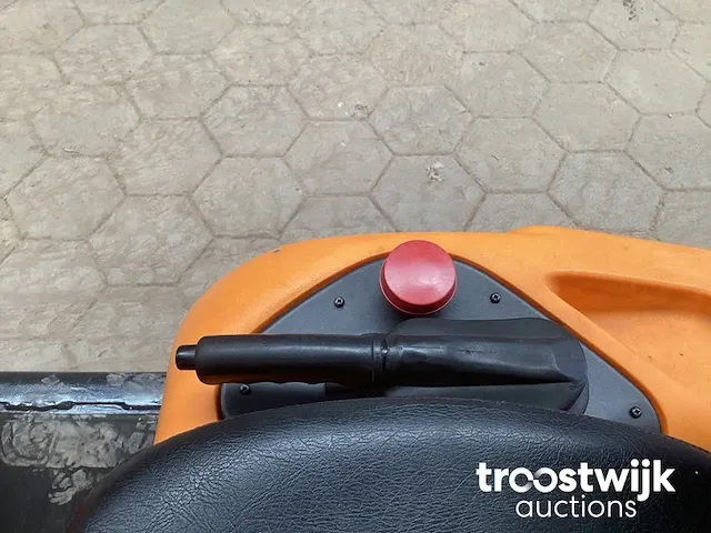 Warehouse tractor - afbeelding 10 van  11