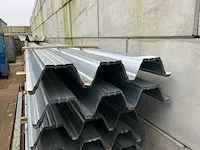 Warmdakplaten 22,8m (41x) - afbeelding 2 van  3