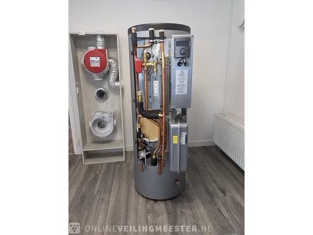 Warmtepomp boiler hydraulikstation hsdv 9m1/3, bouwjaar 2018 - afbeelding 6 van  12