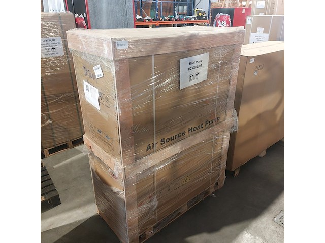 Warmtepomp monoblock solareast, bnl-018tc3 r290, zwart, ca.2023 - afbeelding 2 van  2