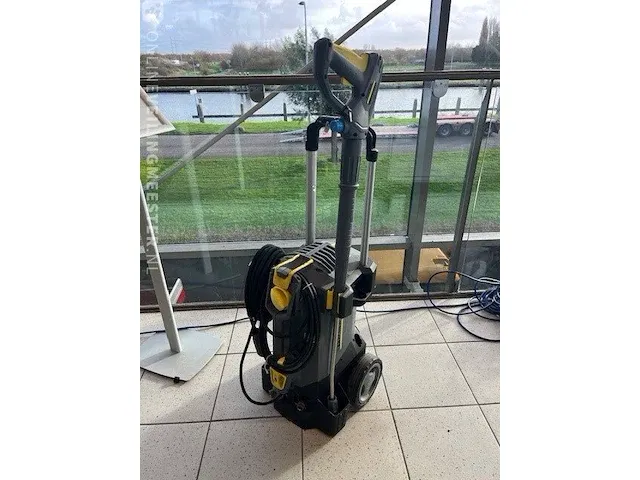 Warmwater hogedrukreiniger karcher, hd613 c plus + fr classic, bouwjaar 2017 - afbeelding 1 van  4