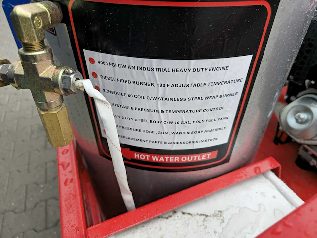 Warmwater hogedrukreiniger met tank - afbeelding 8 van  19