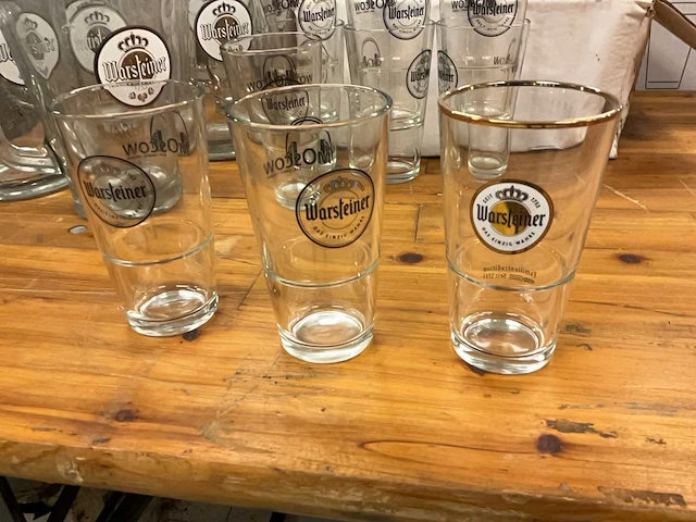 Warsteiner bierpitchers en glazen (26x) - afbeelding 3 van  6