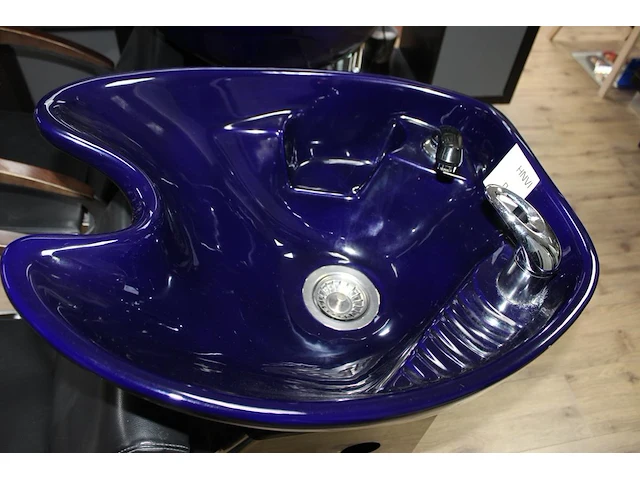Was unit met kantelbare kom en stoel met kunstlederen zitting. - afbeelding 6 van  6