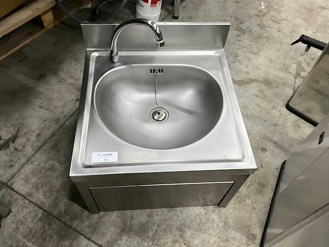 Wasbak met kniebediening - afbeelding 2 van  4