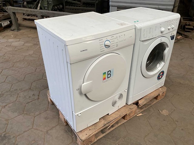 Wasdroger en wasmachine (2x) - afbeelding 1 van  8