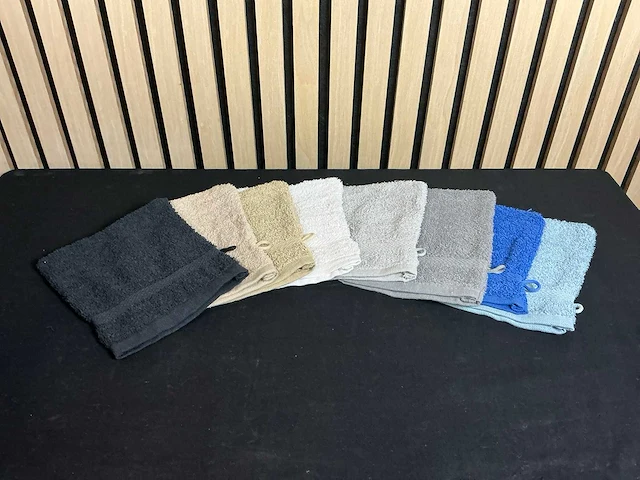 Washand diverse kleuren (480x) - afbeelding 1 van  16