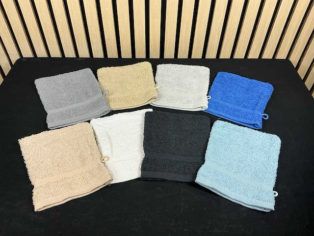 Washand diverse kleuren (480x) - afbeelding 11 van  16