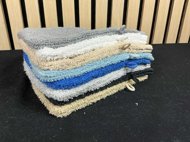 Washand diverse kleuren (480x) - afbeelding 14 van  16