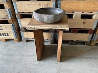 Waskom op tafel - afbeelding 1 van  2